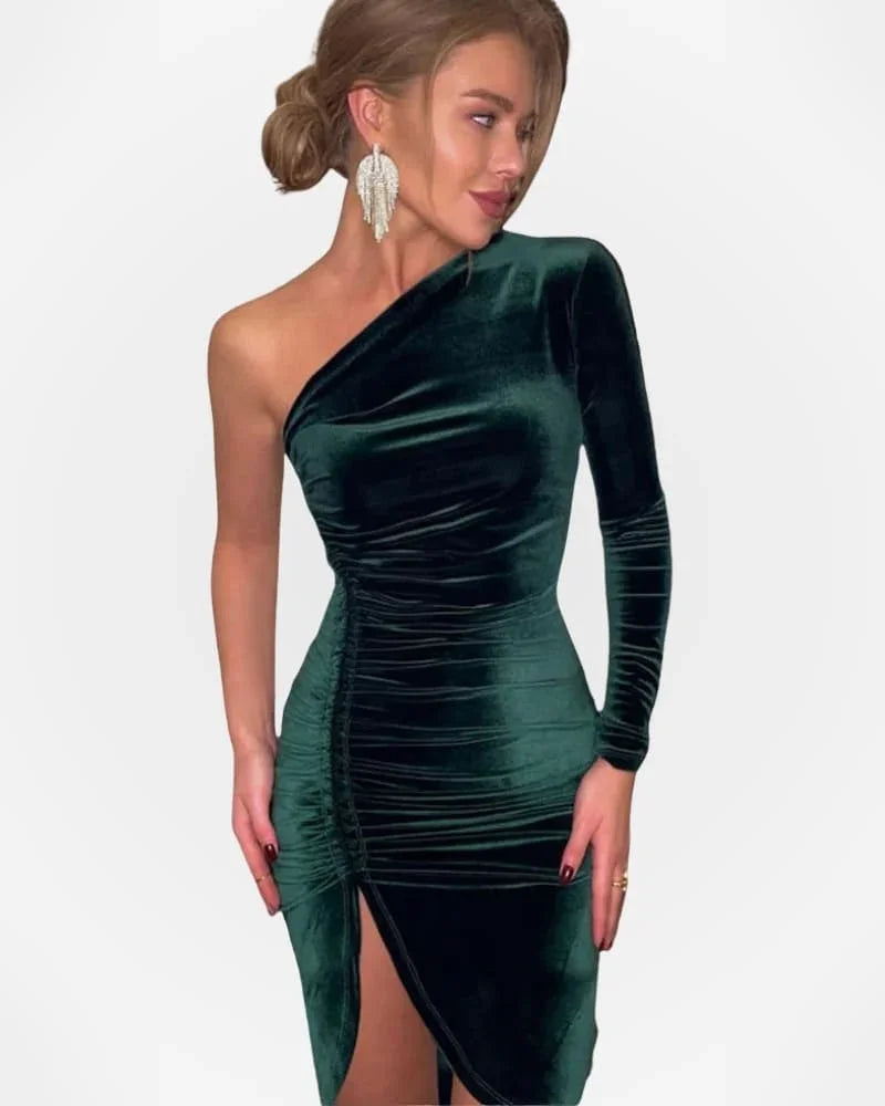 Wedding Guest Dress – Elegant Green Velvet Bodycon Midi Dress for Winter Evenings